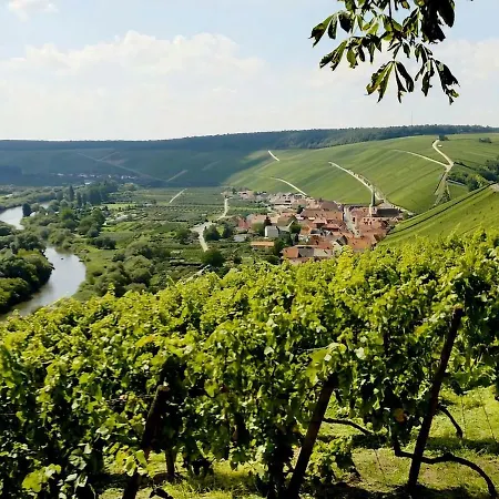 With A Great View شقة