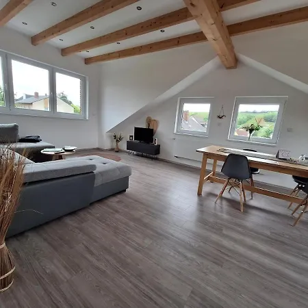 Διαμέρισμα With A Great View Dettelbach